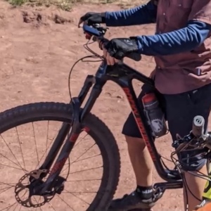 2018 Rocky Mountain Bicycles Element Black and Red