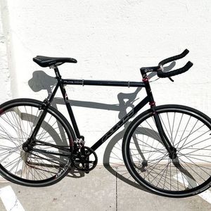 2010 KHS Bicycles Flite 100 Black and Red