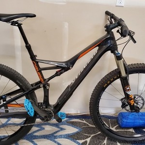 2015 Specialized Camber Expert Carbon 29 Black and Orange