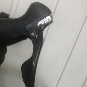 2015 Specialized Roubaix Green, Yellow or Gold, and Blue