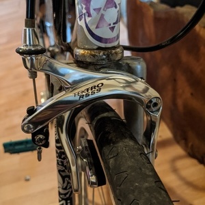 Azuki Gran sport Silver, gray or bare metal