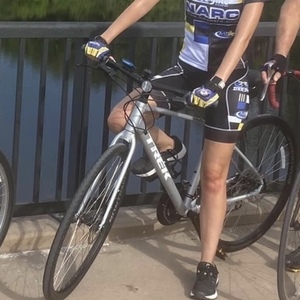 2020 Trek Fx 2 Silver, gray or bare metal