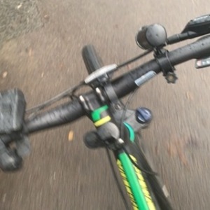 2017 Carrera bicycles 26.5/27 Black, Yellow or Gold, and Green