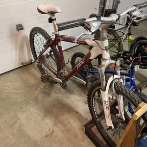 2012 Trek 4300 Red and White