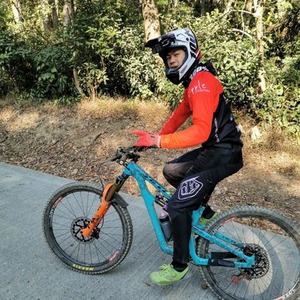 2019 Yeti SB150 Blue