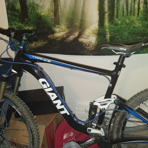 2012 Giant Trance X1 Black and Blue