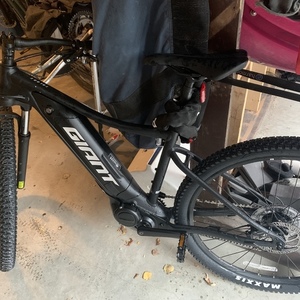 2021 Giant Talon E+ 29 Black