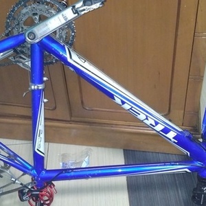 2021 Trek 1.2 Blue and White