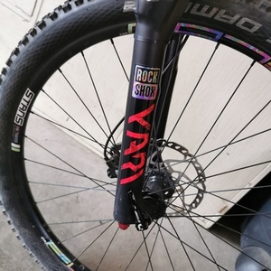 2014 Specialized Camber Evo 29 Black and Red