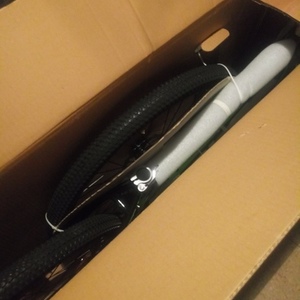2021 WOLF/Tianjin Yihao Bicycle Co., Ltd Mountain Green and Black