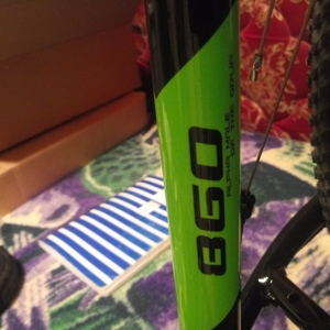 2021 WOLF/Tianjin Yihao Bicycle Co., Ltd Mountain Green and Black