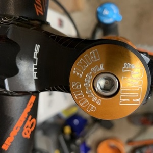 2004 Sofa King Sofa King steel Orange