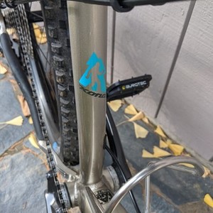 2021 Kona Honzo Silver, gray or bare metal