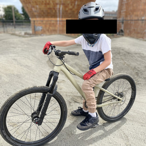 2020 Commencal Bikes Absolut Brown