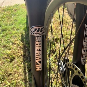Manitou Mountain bike Black
