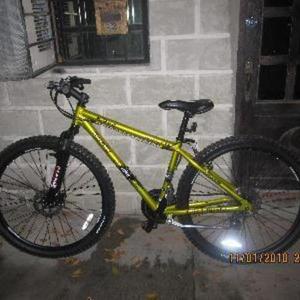 Kent Thruster 29er Men's Mountain Bike (29... Yellow or Gold