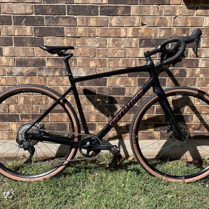 2021 Specialized Diverge Comp E5 Black and Red