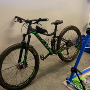 2016 Giant Stance 3 Black