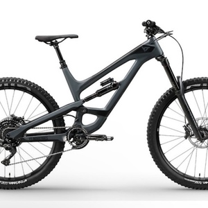 2018 YT Capra 27 CF Silver, gray or bare metal