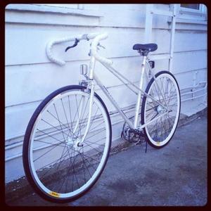 Peugeot White - actual bike has brakes.