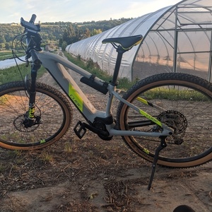 2020 Cube E-MTB Hardtail - Diamant-Frame Silver, gray or bare metal and Yellow or Gold