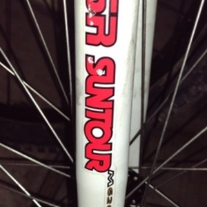 2002 Specialized Hotrock A1 FS 26 White, Red, and Black