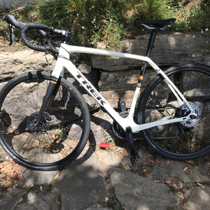 Trek Black