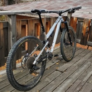 2021 Commencal Bikes Meta TR Silver, gray or bare metal