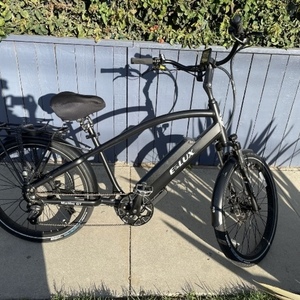 E-Lux Malibu GT Black