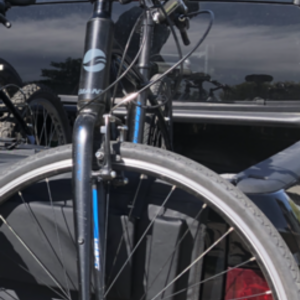 2017 Giant Hybrid - straight frame, straight han... Black and Blue