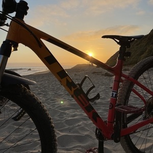 2021 Trek Marlin 7 Red