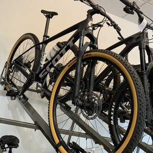 2021 SCOTT Scale 940 Black
