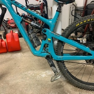 2019 Yeti SB150 Teal