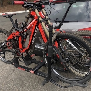 2018 Giant Glory Red