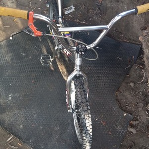 GT Bicycles Interceptor Silver, gray or bare metal