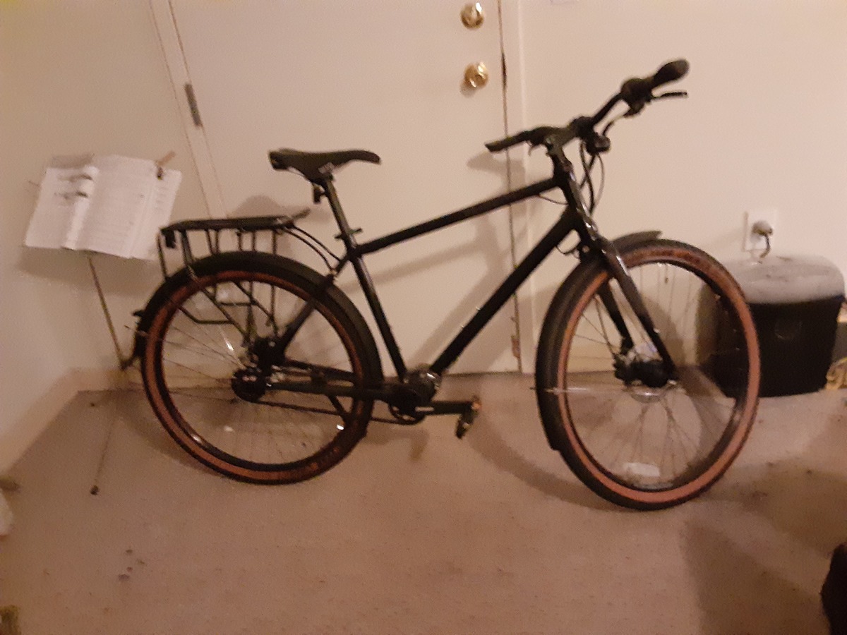 2021 Priority Bicycles 19 inch cargo bike (rear storage)