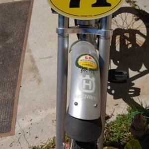 2005 Felt Vintage Iron 400 (Husqvarna Replica) Silver, gray or bare metal