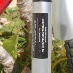 2005 Felt Vintage Iron 400 (Husqvarna Replica) Silver, gray or bare metal