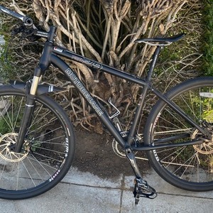 2017 Motobecane Fantom 29er elite Black