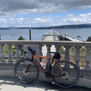 2017 Raleigh Merit Comp Black