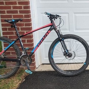 2018 Giant Talon Black, Pink, and Blue