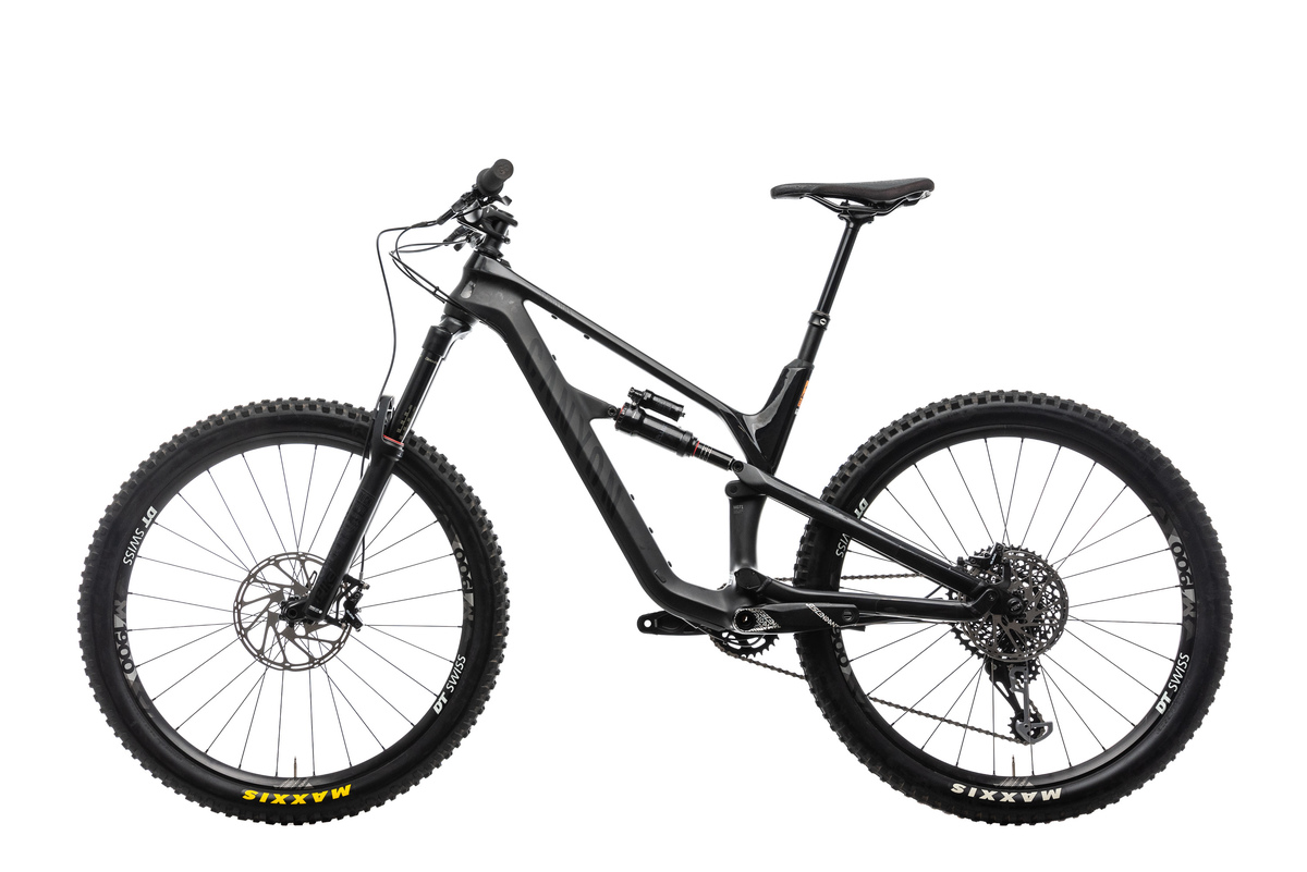 2019 Canyon bicycles Spectral CF 7.0