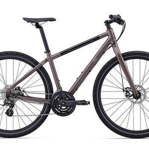 2016 Giant Seek 3 Black