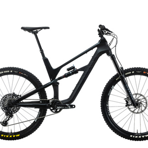 2020 Canyon bicycles Spectral CF 7 Black