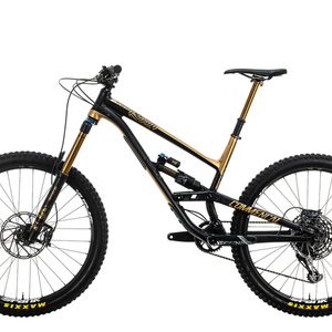 2020 Commencal Bikes Clash Signature Black