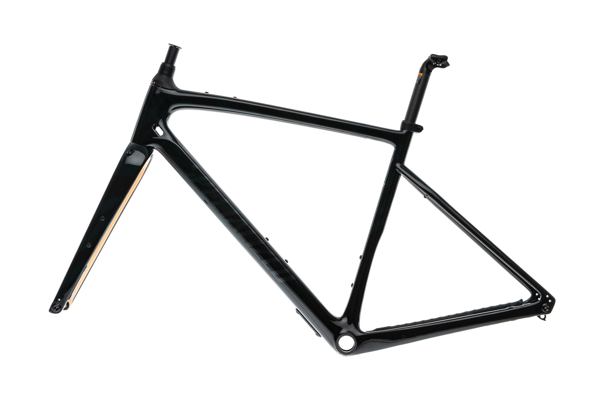 2021 Specialized Diverge Sport Carbon