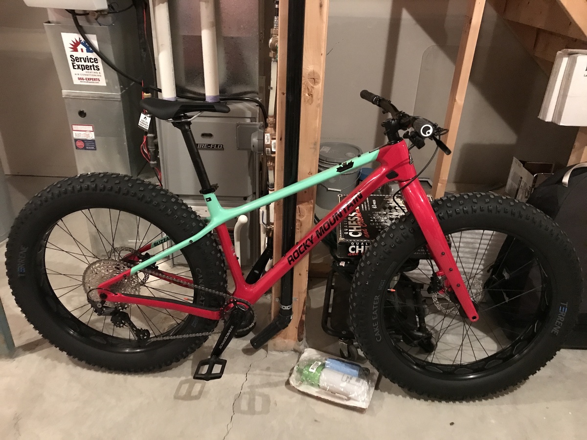 2022 Rocky Mountain Bicycles Blizzard
