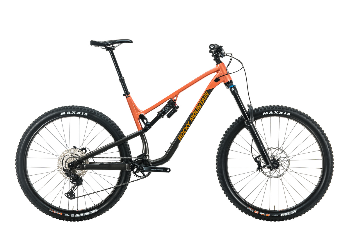 2022 Rocky Mountain Bicycles Altitude Alloy 50