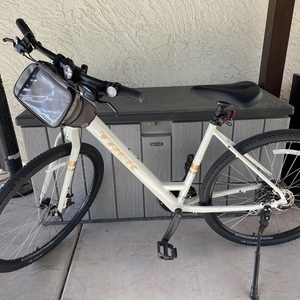 2020 Trek Verve 1 White