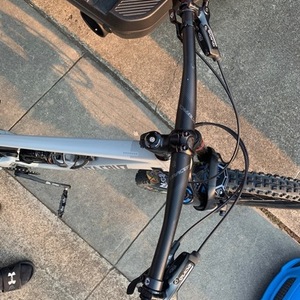 2019 Santa Cruz Bronson Silver, gray or bare metal